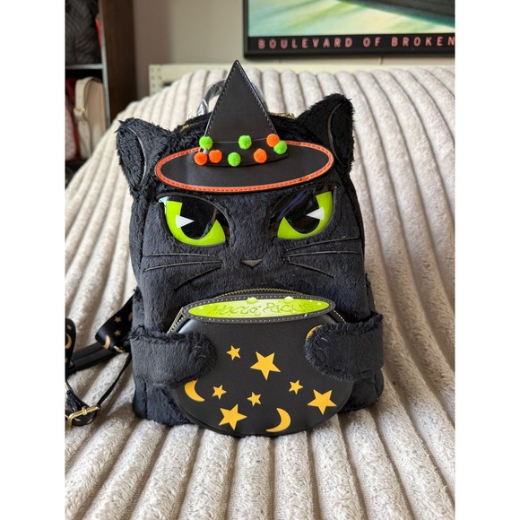 Loungefly Handbags - Disney Loungefly Hocus Pocus Binx Plush Mini Backpack Glow In Dark WDBK3390
